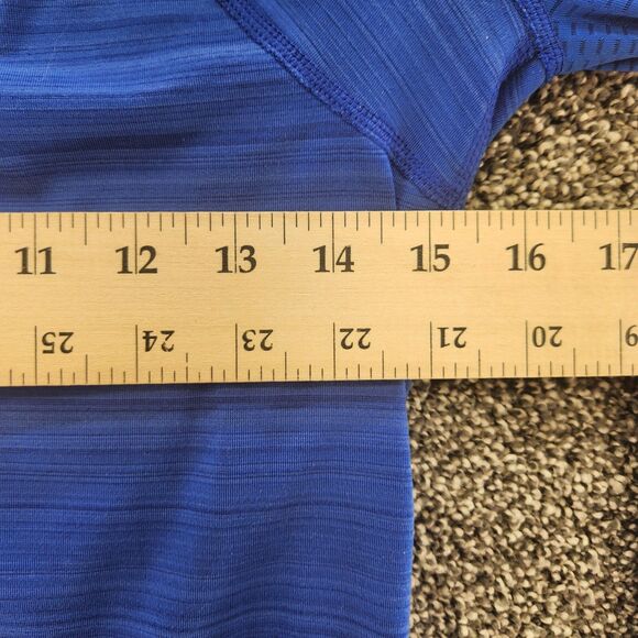 Fila Sport  Womens Size Small Long Sleeve Hooded Top with Rear Pocket - Picture 6 of 8